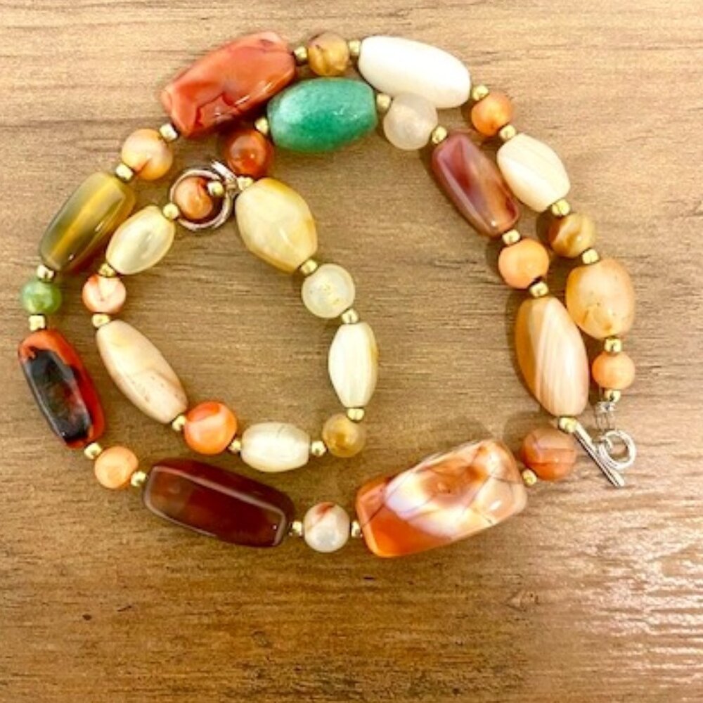 Vintage Colorful Multi Stone Agate Necklace / Polished, 22 Inches Long